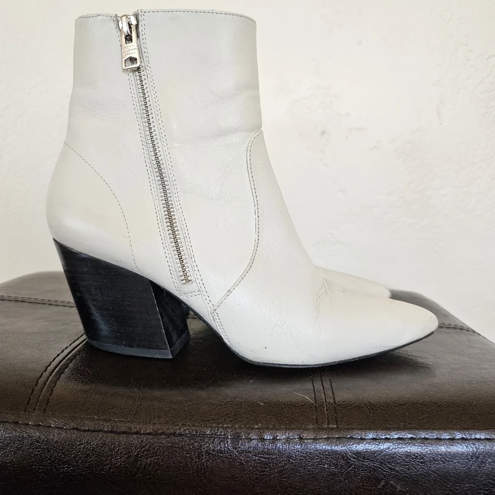 AllSaints Ivory White Western Leather Ankle‎ Boot Block Heel Sz EU 38 US 7.5